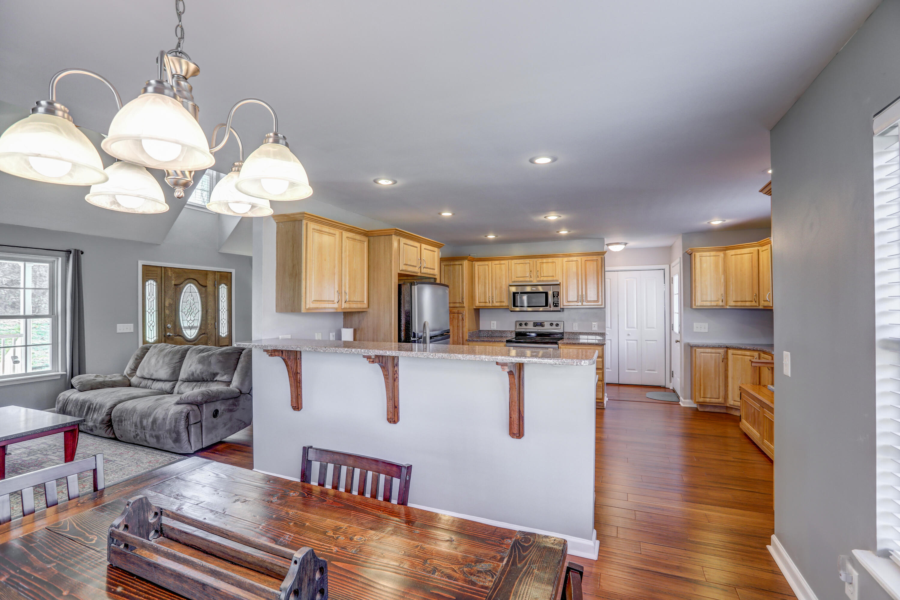 401 Old Jonesboro Road Bristol, TN 37620 - Photo 20 of 56 B42A4019_20_21_22_23