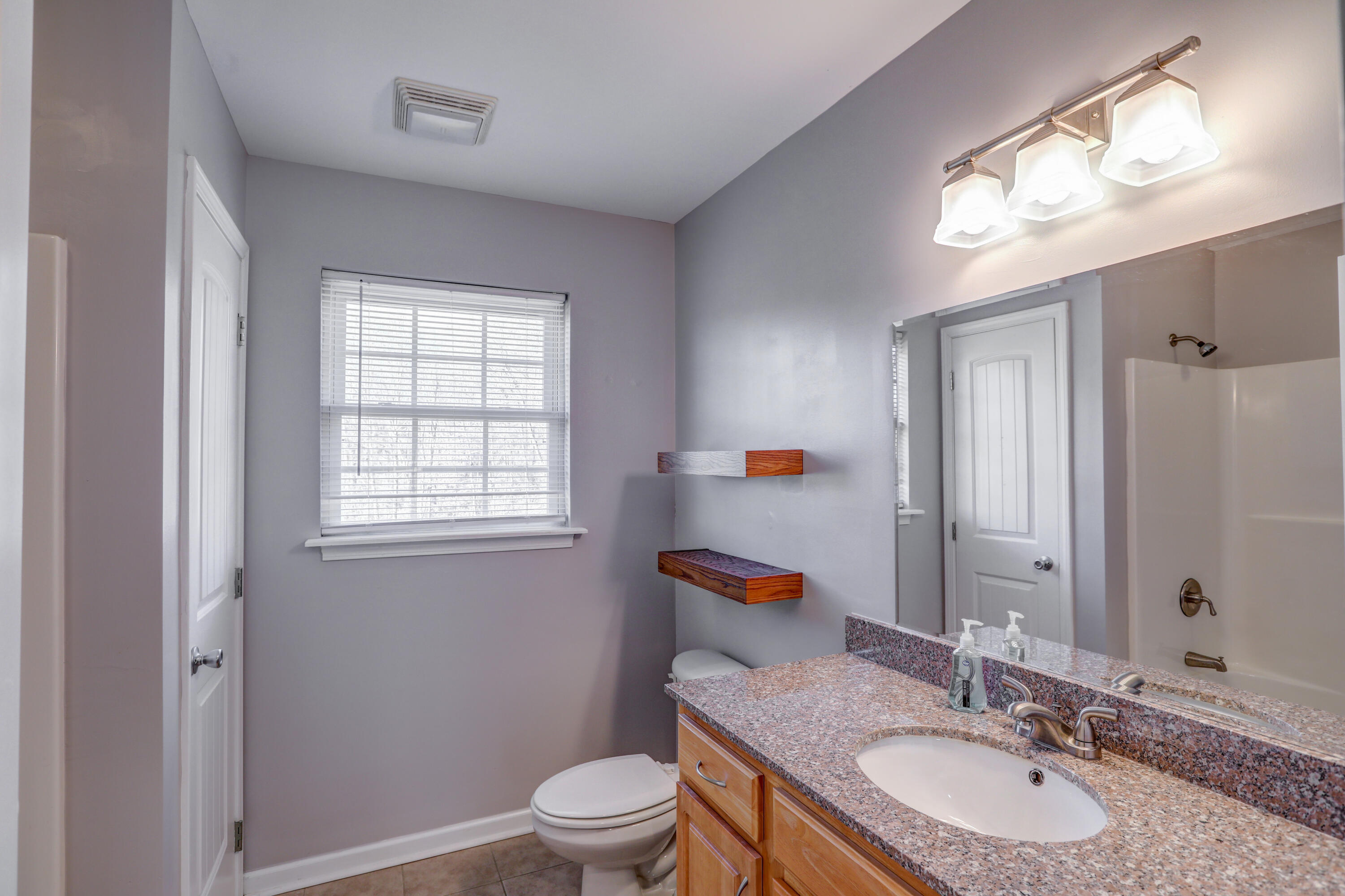 401 Old Jonesboro Road Bristol, TN 37620 - Photo 38 of 56 B42A4109_10_11_12_13
