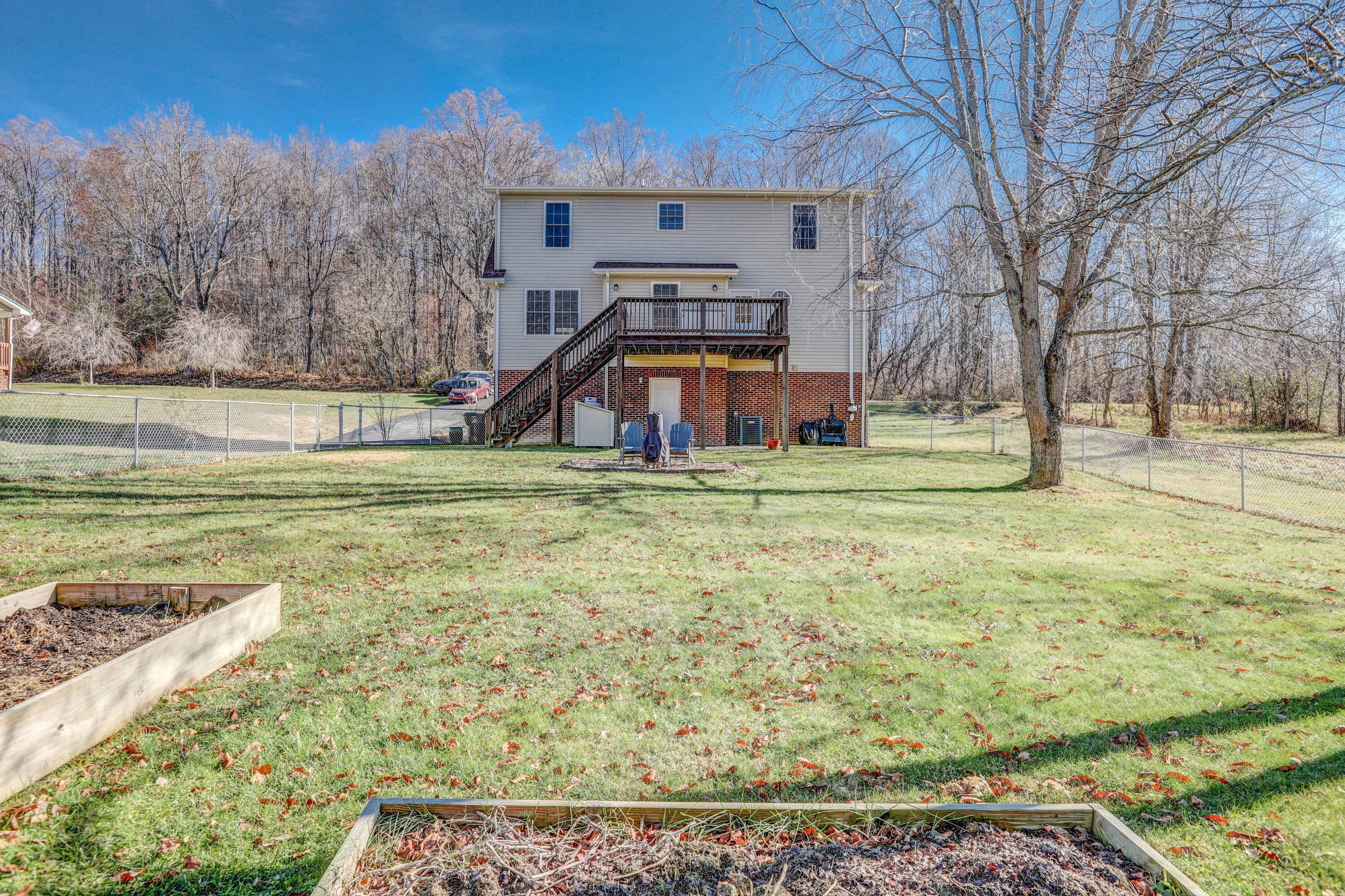401 Old Jonesboro Road Bristol, TN 37620 - Photo 9 of 56 B42A3964_5_6_7_8