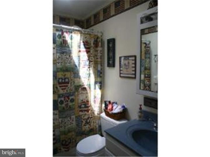 43 Stagecoach Road Southampton, NJ 08088 - Photo 15 of 16 Bathroom