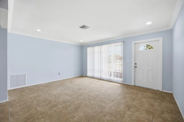 $2,200 | 226 Southwest Reynolds Avenue, Port St. Lucie, FL 34983