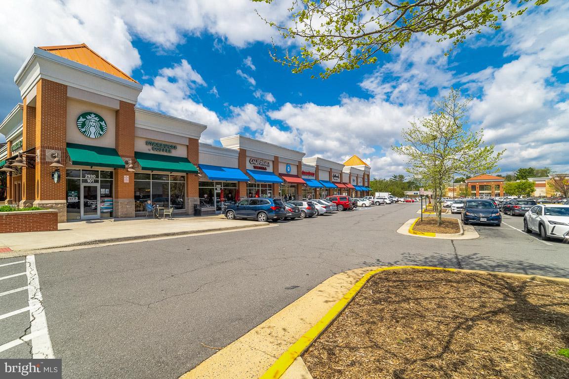 2944 Edgelea Road Vienna, VA 22181 - Photo 47 of 57 Starbucks Crofton