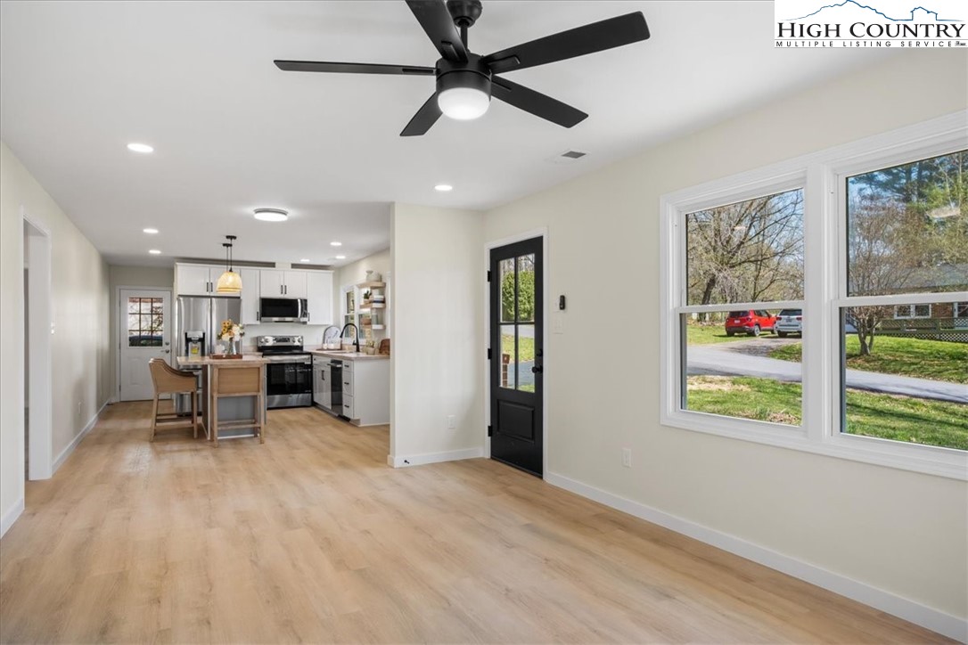 45 Miles Street Sparta, NC 28675 - Photo 6 of 30