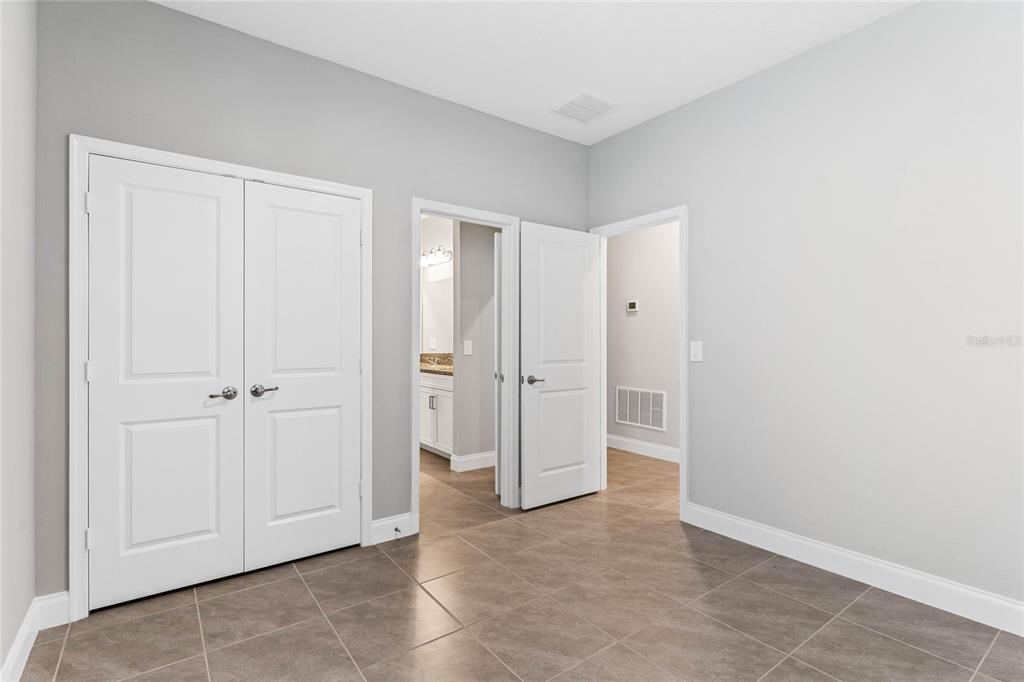 851 Vineyard Rdg Road Minneola, FL 34715 - Photo 6 of 13 a view of an empty room