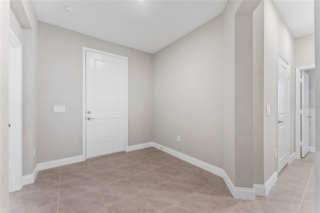 851 Vineyard Rdg Road Minneola, FL 34715 - Photo 10 of 13 a view of an empty room