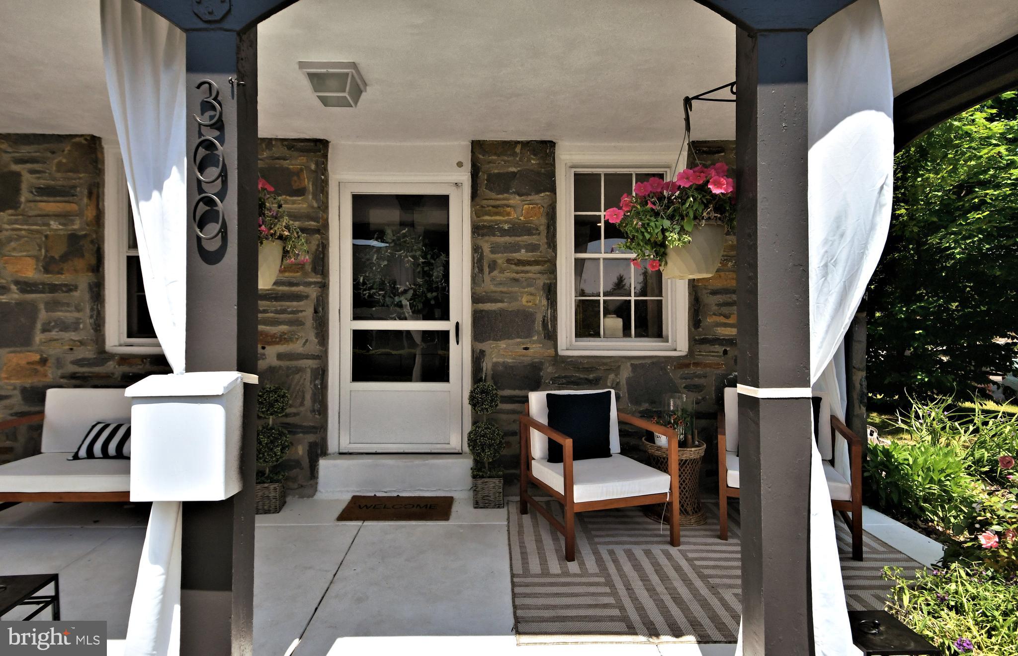 300 Canterbury Road Havertown, PA 19083 - Photo 3 of 25