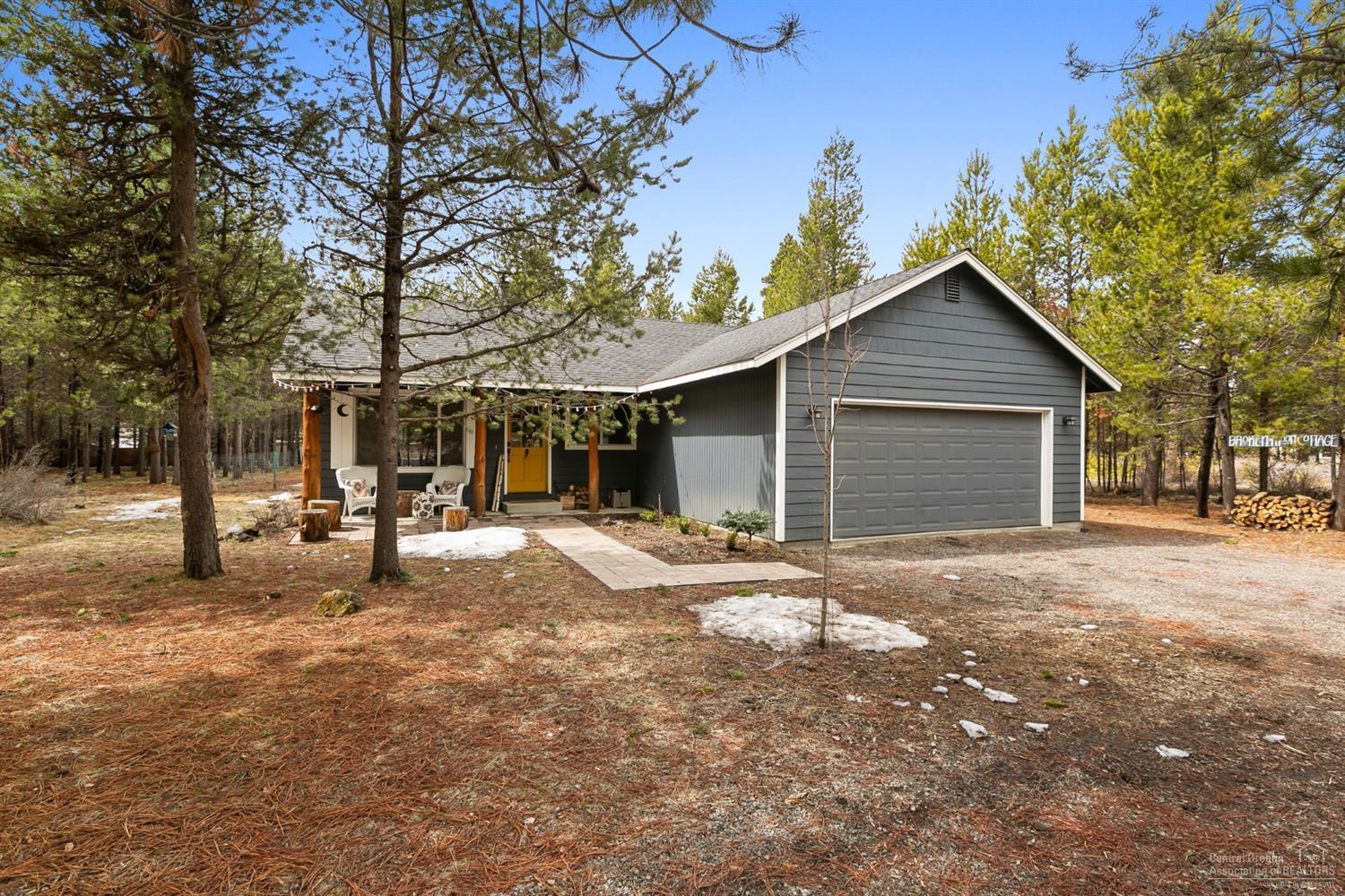 56265 Black Duck Road Bend, OR 97707 - Photo 1 of 24 Primary Photo