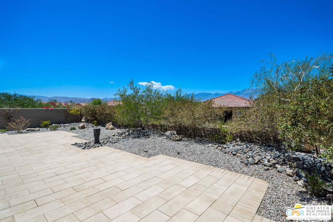23 Sherry Rancho Mirage, CA 92270 - Photo 36 of 43