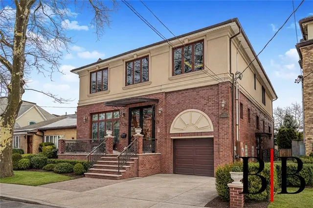 $2,990,000 | 73 Barlow Drive North | Mill Basin