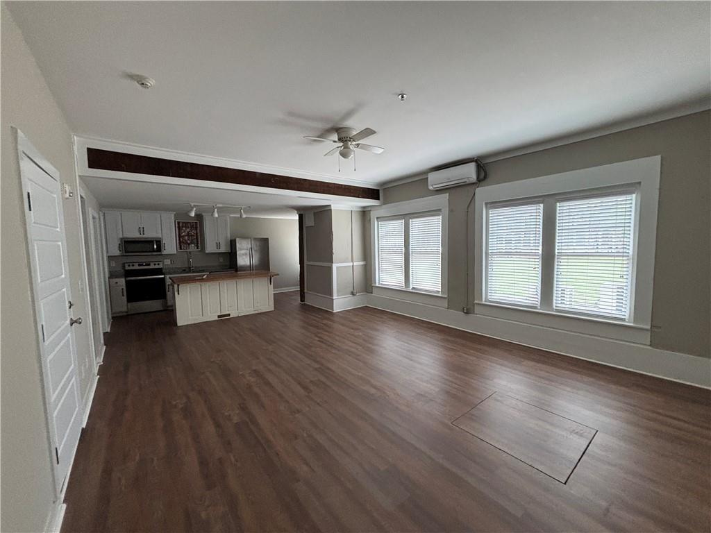 104 Spring Street, Unit 1 Gainesville, GA 30501 - Photo 3 of 10