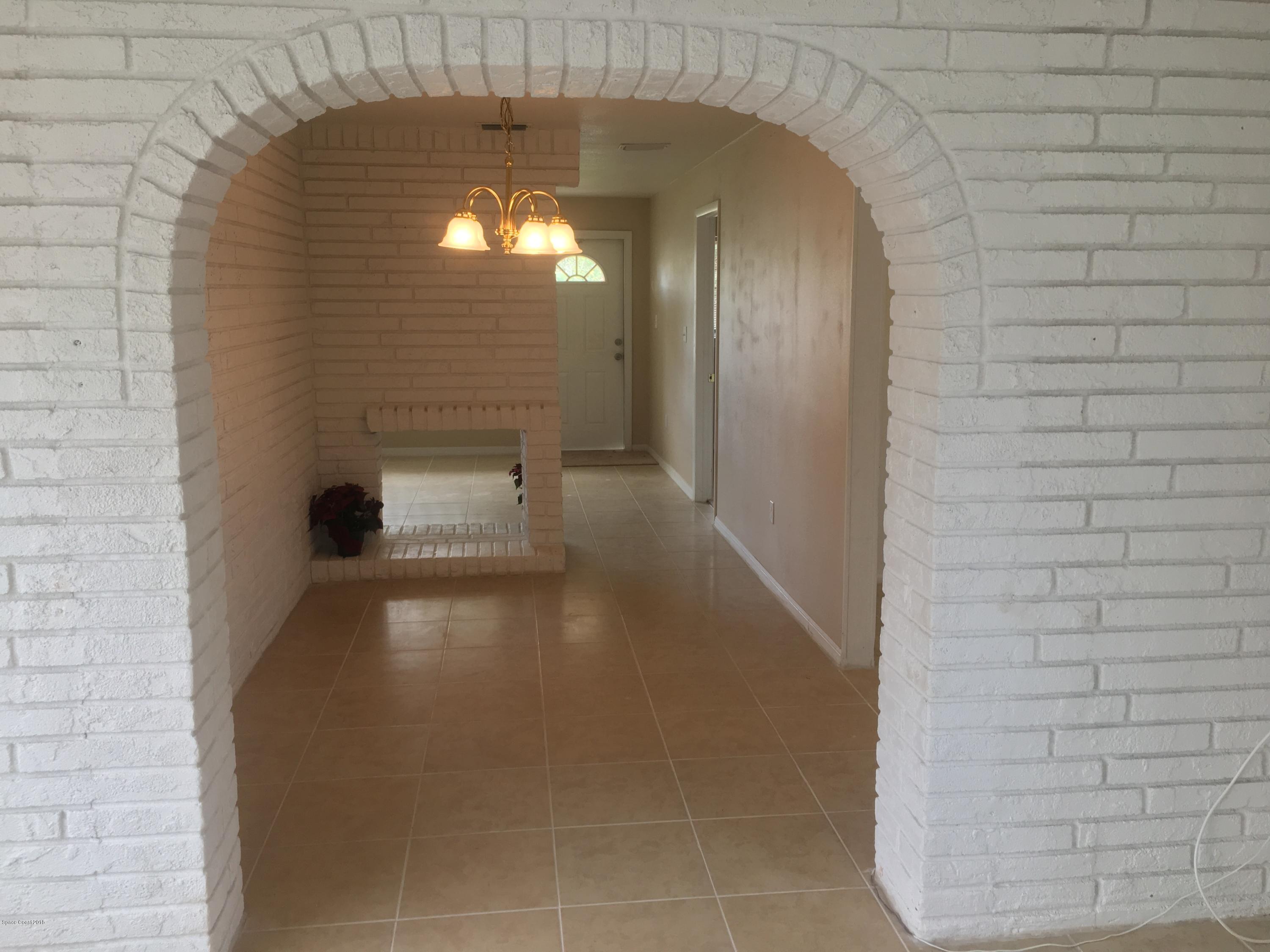 2244 Woodbury Road Melbourne, FL 32935 - Photo 15 of 15 047