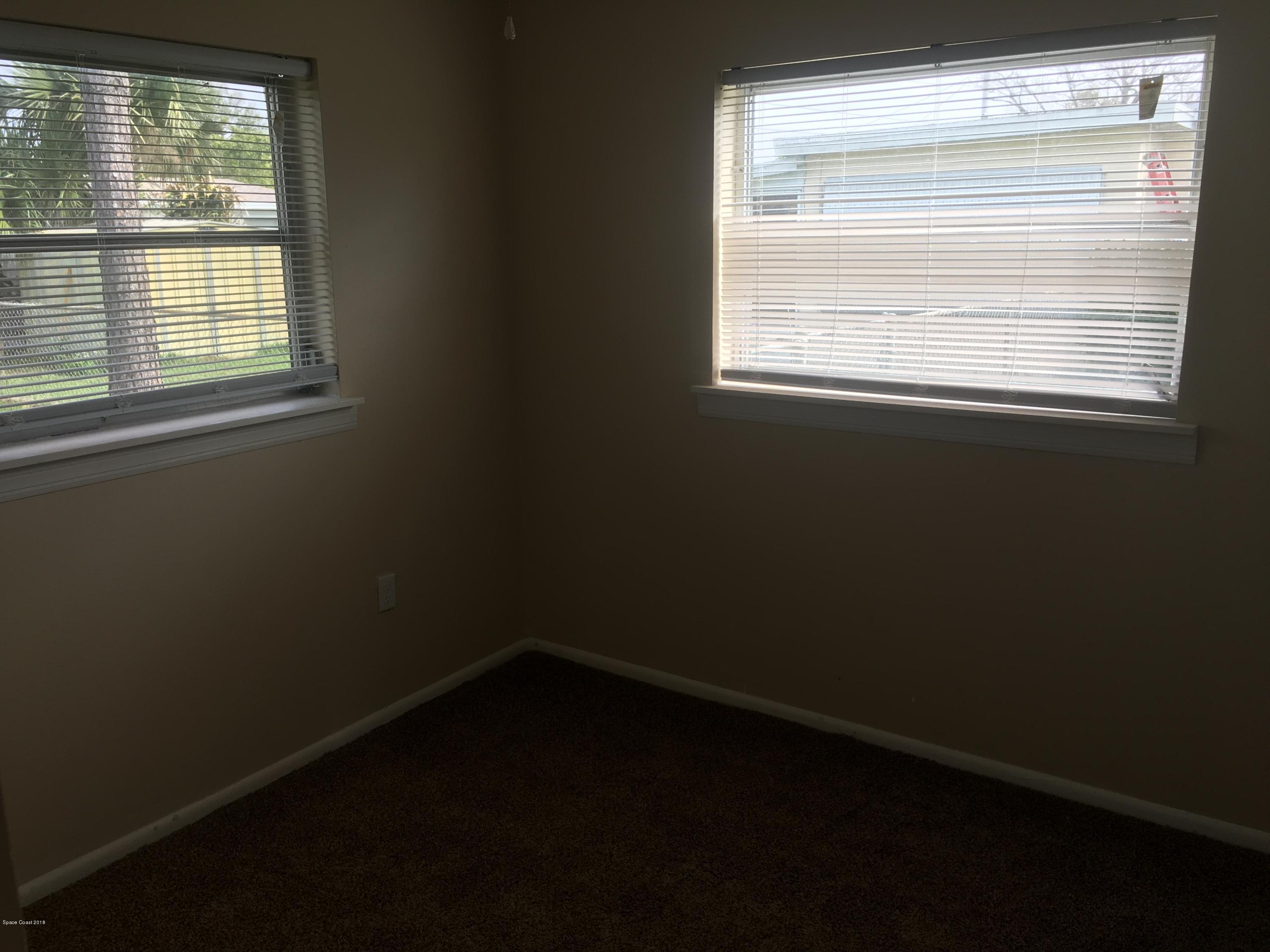 2244 Woodbury Road Melbourne, FL 32935 - Photo 8 of 15 026