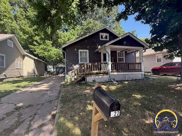 $119,900 | 422 Arundel Street, Emporia, KS 66801