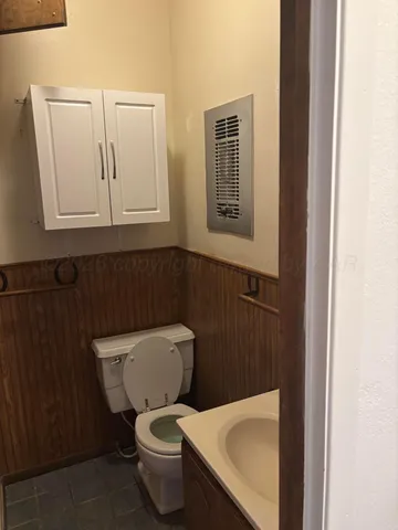 $145,000 | 908 Ave I Northwest, Childress, TX 79201