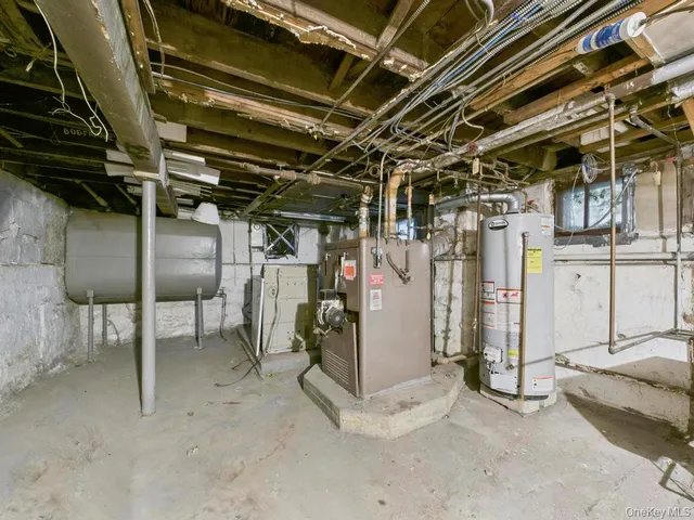 $899,000 | 36-17 201st Street | Auburndale