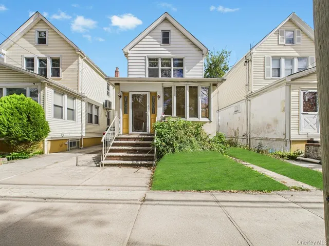 $899,000 | 36-17 201st Street | Auburndale