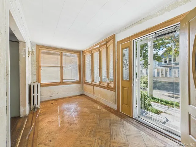 $899,000 | 36-17 201st Street | Auburndale