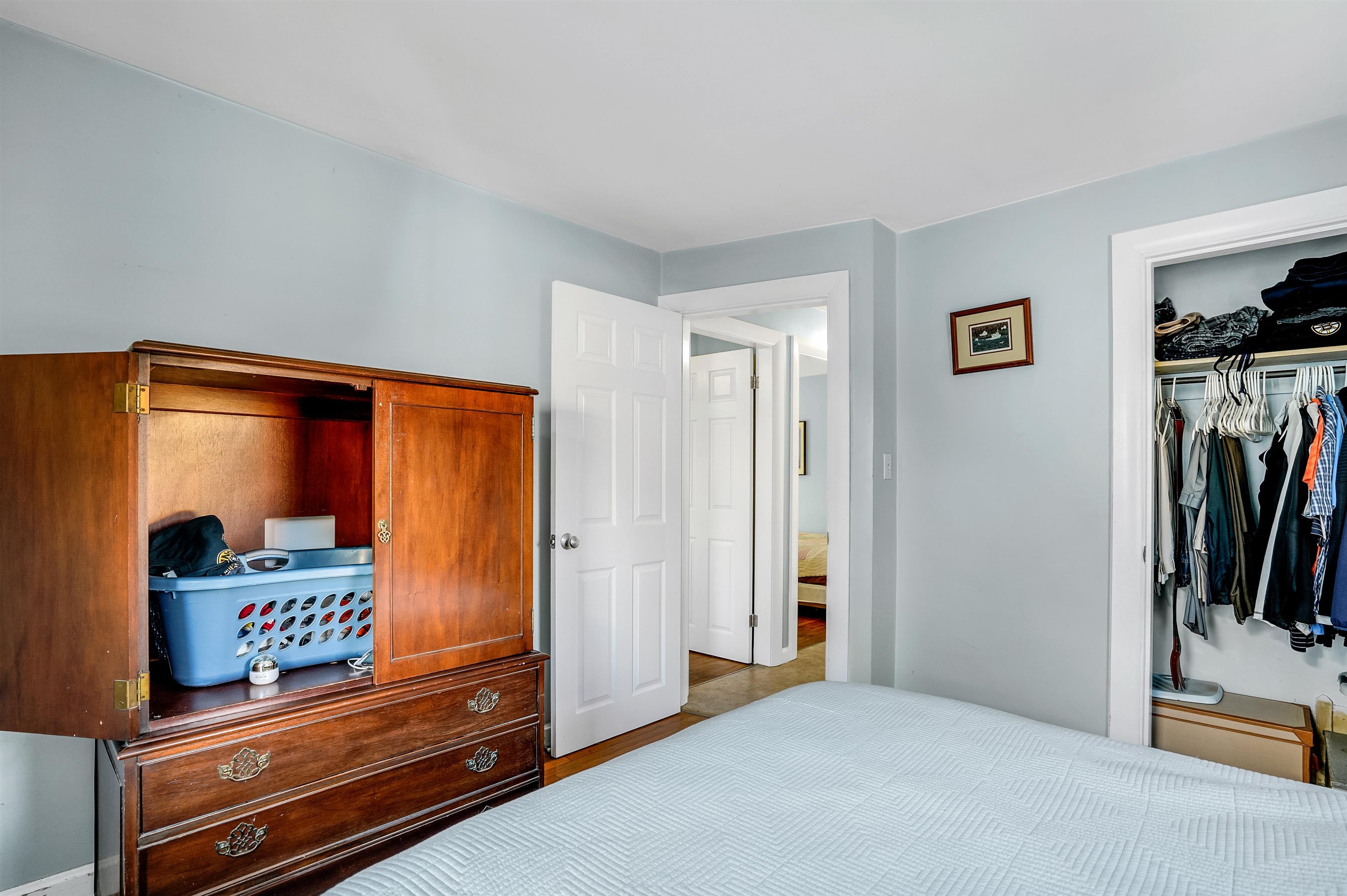 103 Leewood Street Manchester, NH 03103 - Photo 16 of 34