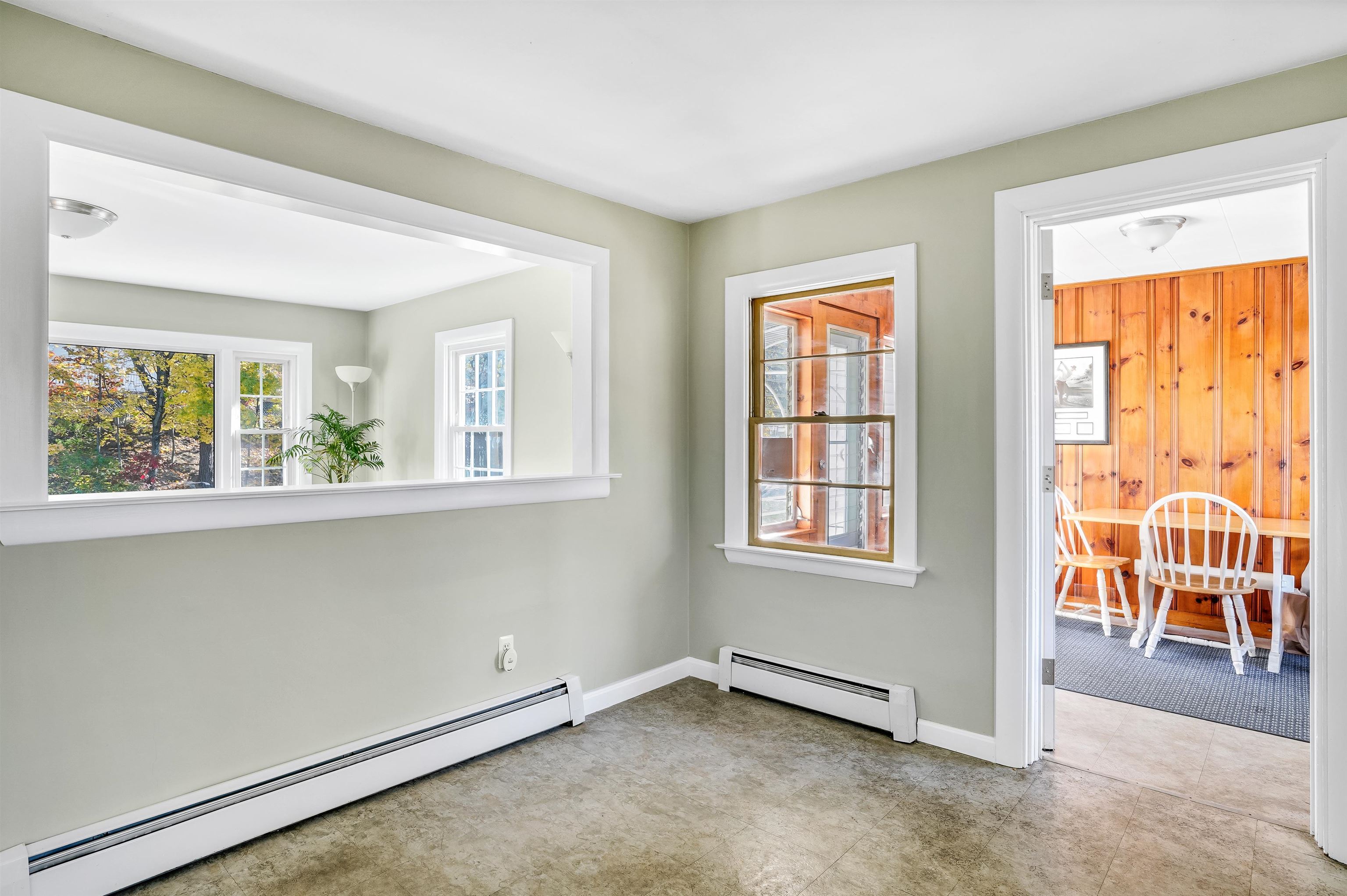 103 Leewood Street Manchester, NH 03103 - Photo 7 of 34