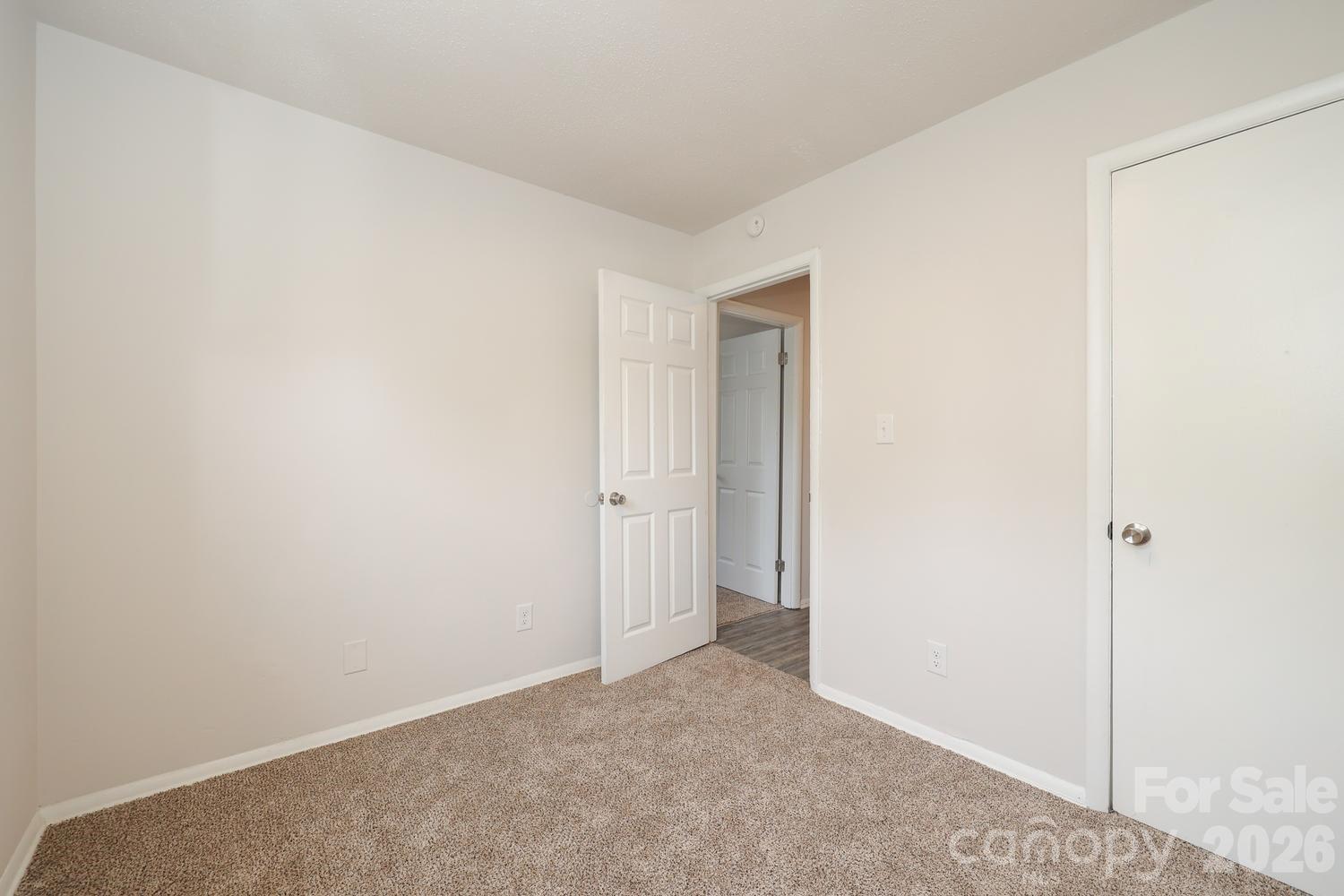 5001 Springview Road Charlotte, NC 28213 - Photo 13 of 30