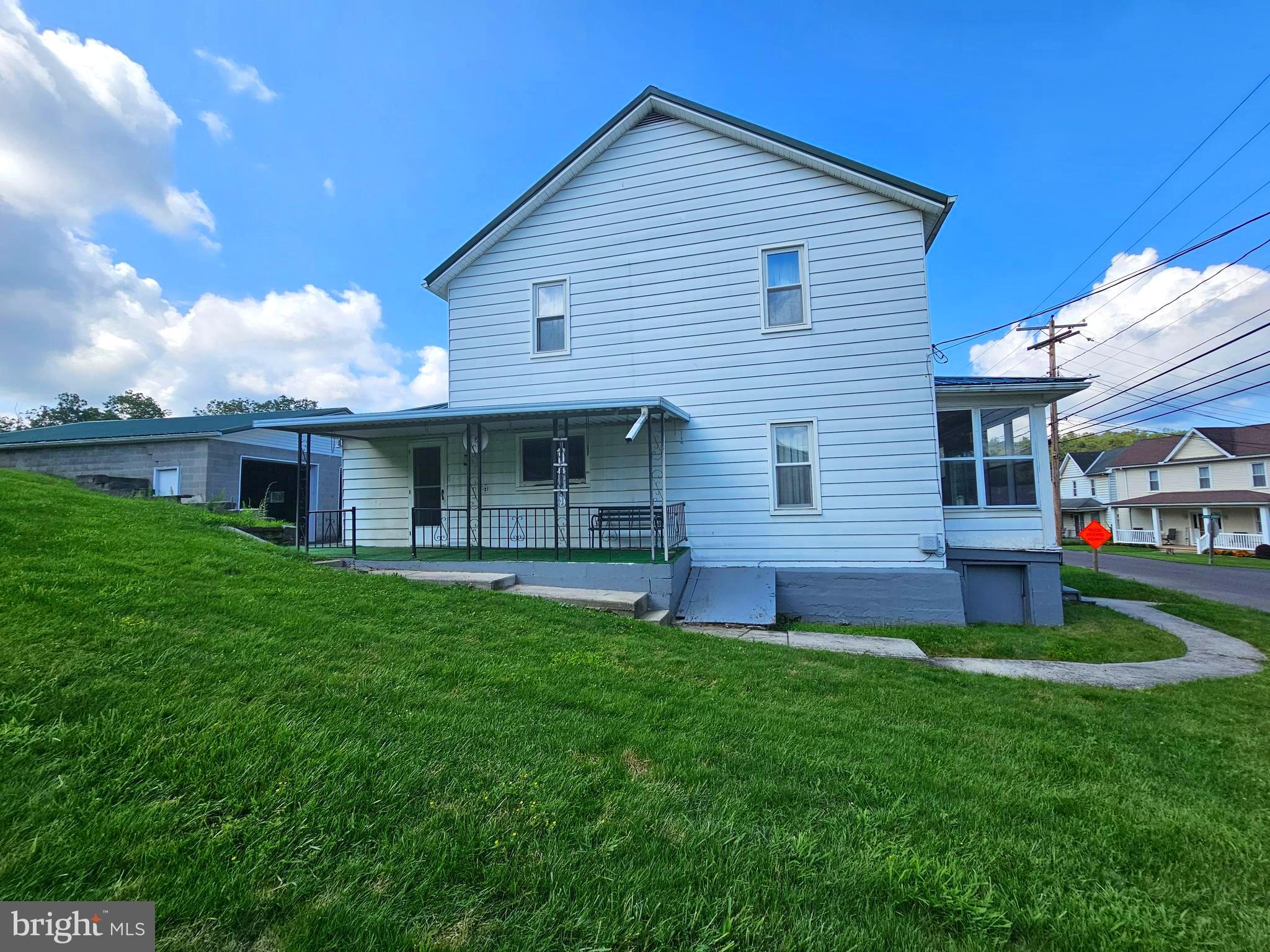 15006 Paradise Street Southwest Midland, MD 21532 - Photo 3 of 41