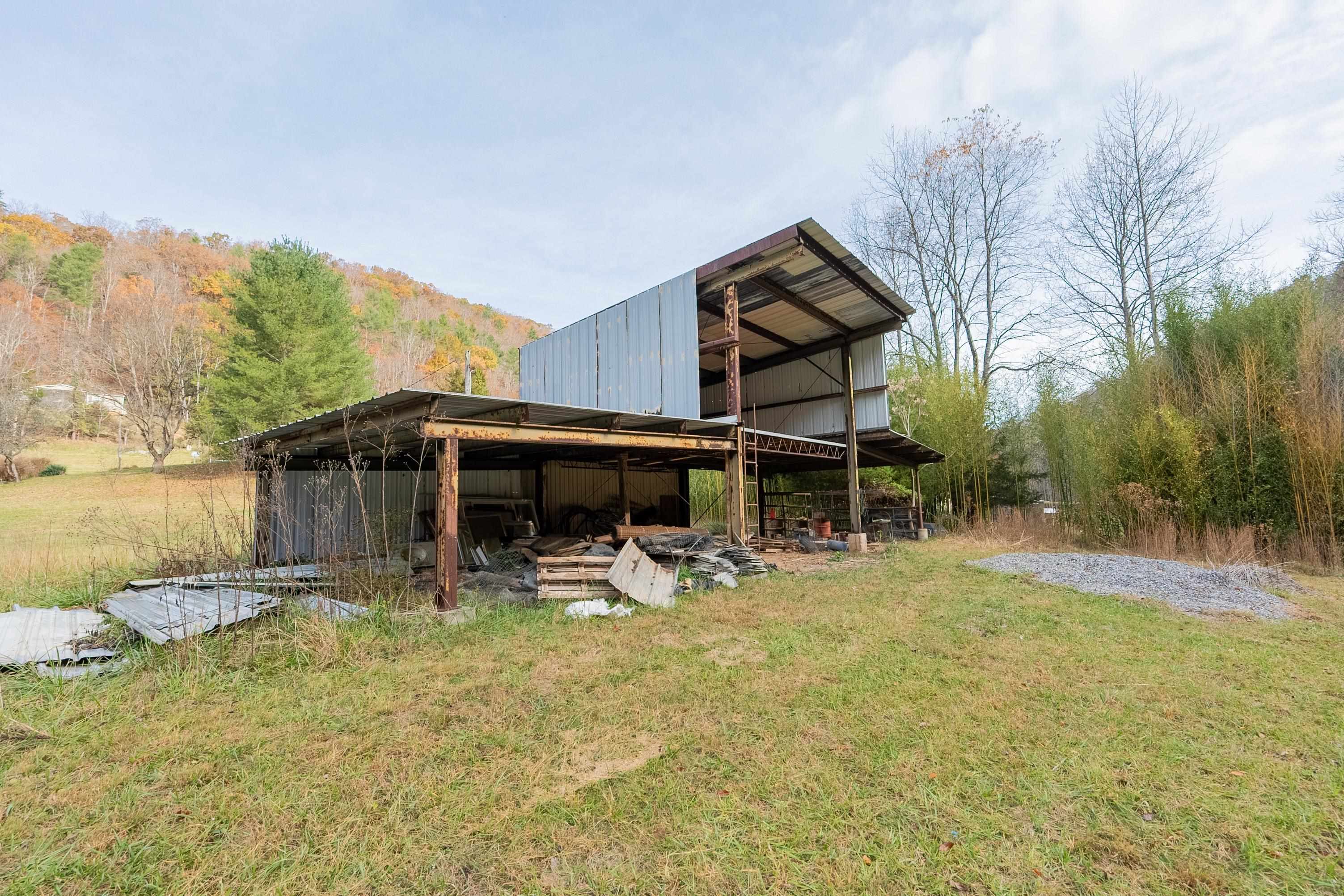 2563 Split Rail Road Shawsville, VA 24162 - Photo 107 of 124 Gallery Image 107