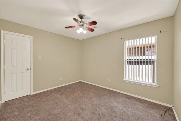 $2,000 | 2427 Colonial Springs Lane, Spring, TX 77386