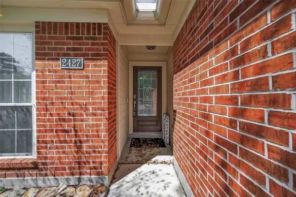 $2,000 | 2427 Colonial Springs Lane, Spring, TX 77386