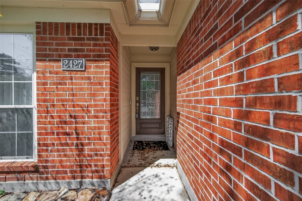 2427 Colonial Springs Lane Spring, TX 77386 - Photo 2 of 28