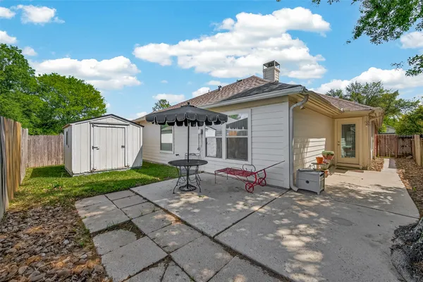 $2,000 | 2427 Colonial Springs Lane, Spring, TX 77386