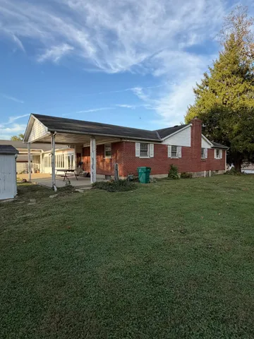 $299,000 | 1009 Nowlin Avenue, Lawrenceburg, IN 47025