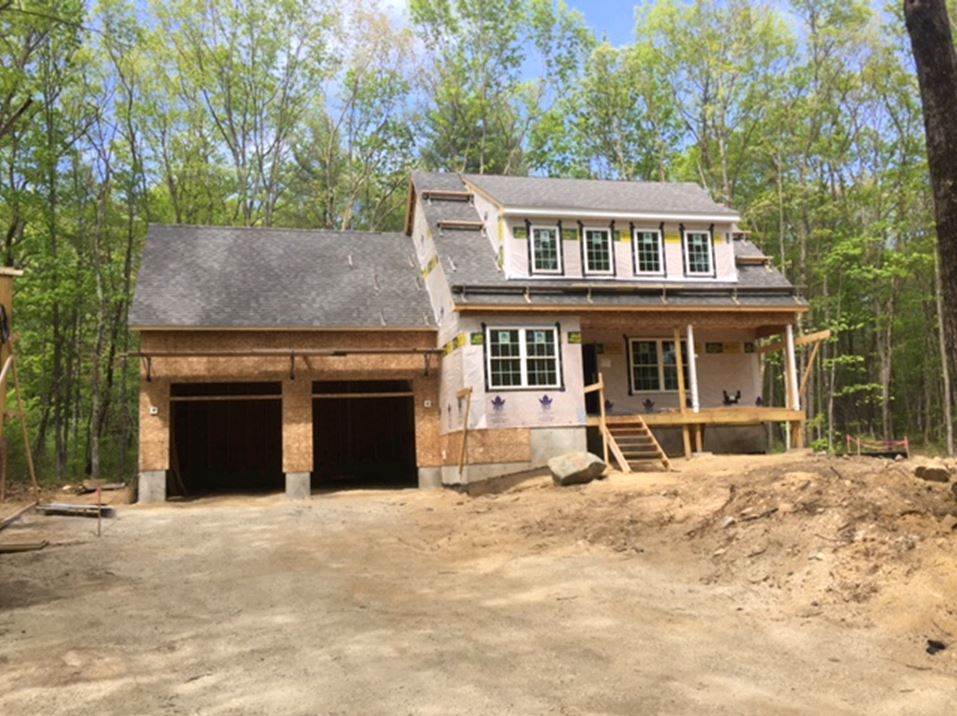 56 Whitehouse Road, Unit 10 Rochester, NH 03867 - Photo 1 of 20