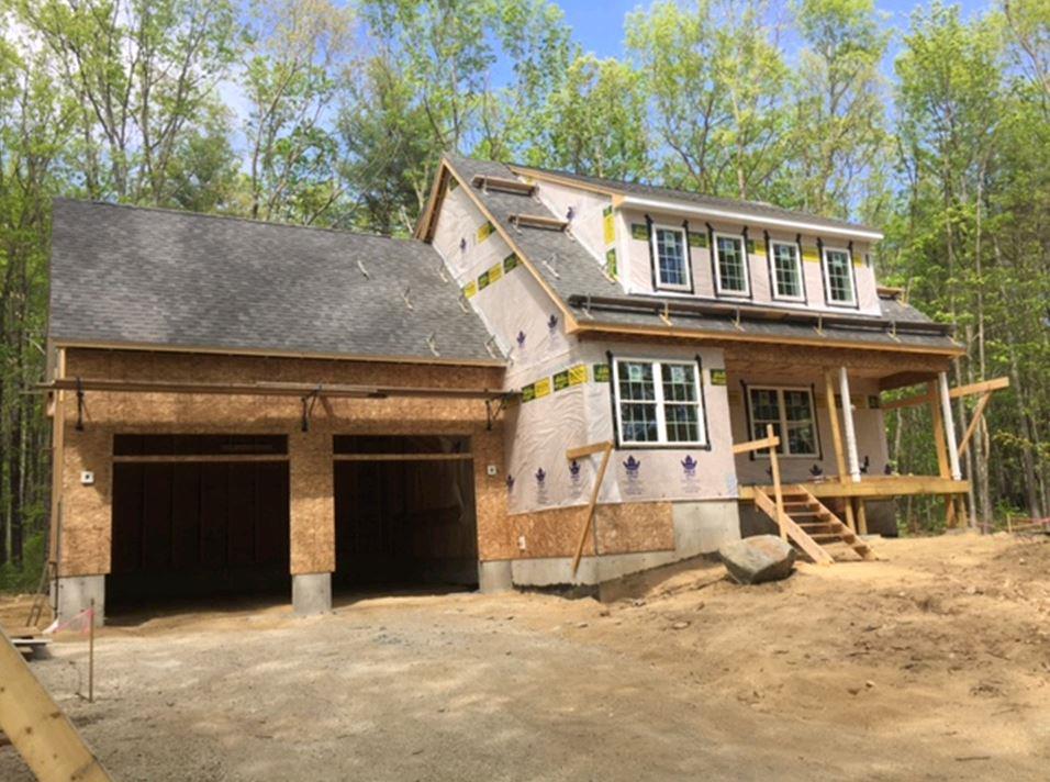 56 Whitehouse Road, Unit 10 Rochester, NH 03867 - Photo 2 of 20