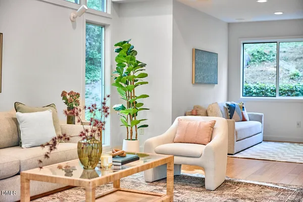 $1,700,000 | 216 Glenhill Lane, Chapel Hill, NC 27514
