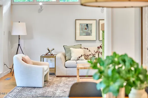 $1,700,000 | 216 Glenhill Lane, Chapel Hill, NC 27514