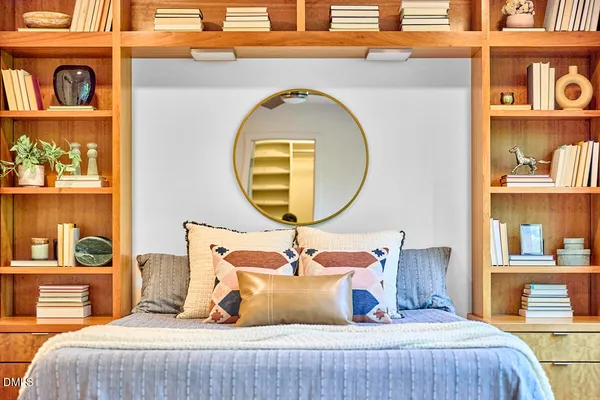 $1,700,000 | 216 Glenhill Lane, Chapel Hill, NC 27514