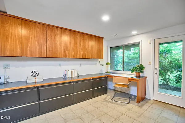 $1,700,000 | 216 Glenhill Lane, Chapel Hill, NC 27514