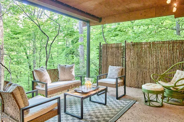 $1,700,000 | 216 Glenhill Lane, Chapel Hill, NC 27514