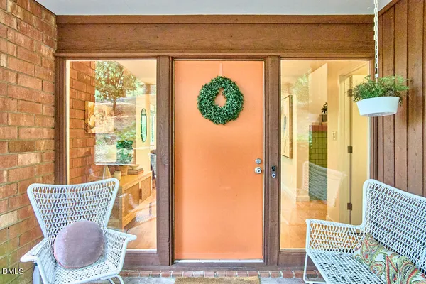 $1,700,000 | 216 Glenhill Lane, Chapel Hill, NC 27514