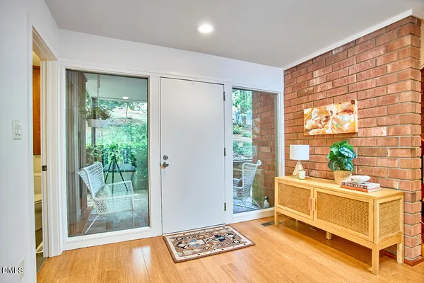 $1,700,000 | 216 Glenhill Lane, Chapel Hill, NC 27514