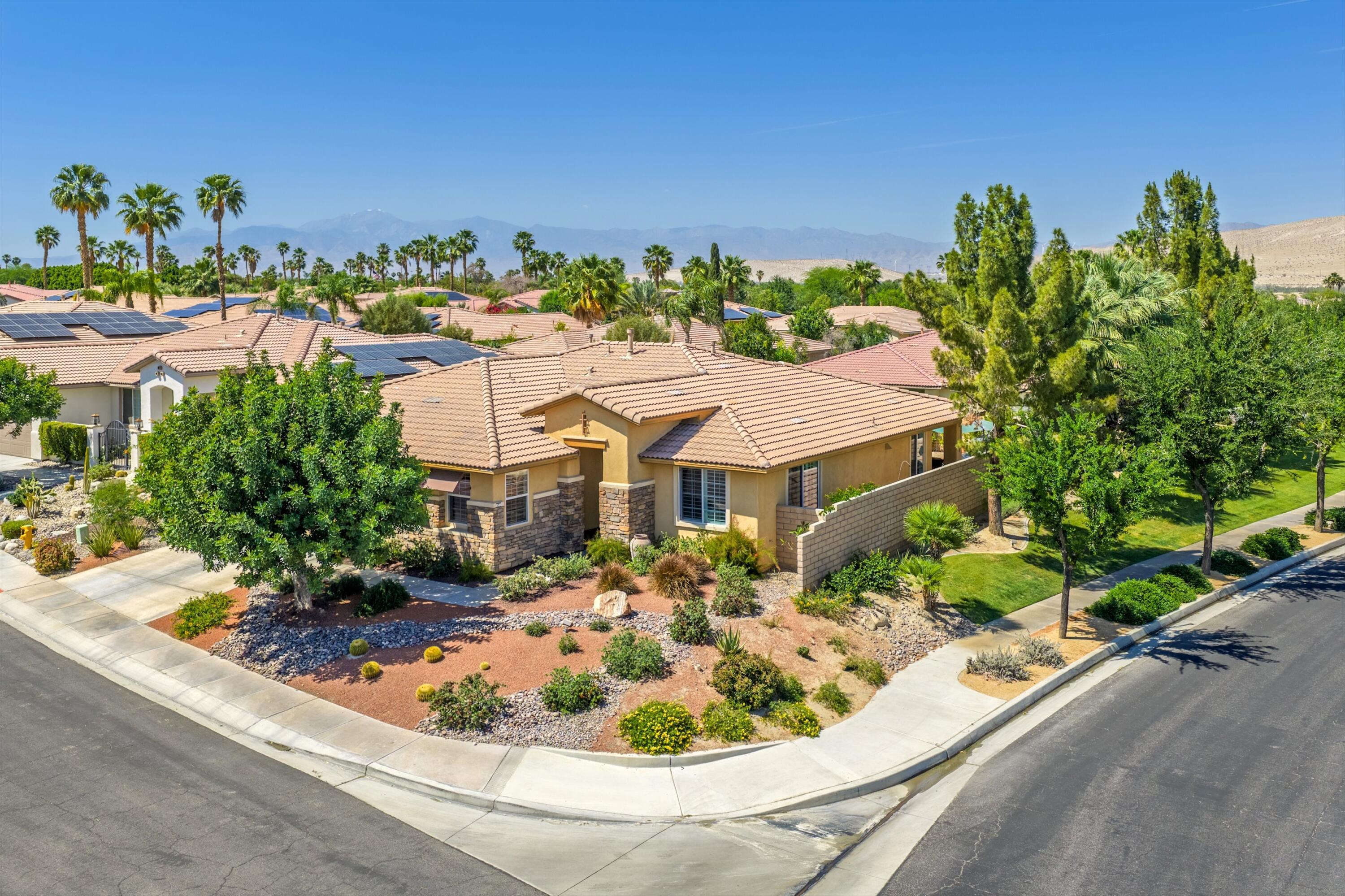 171 Via Milano Rancho Mirage, CA 92270 - Photo 2 of 49 02-Photo-2