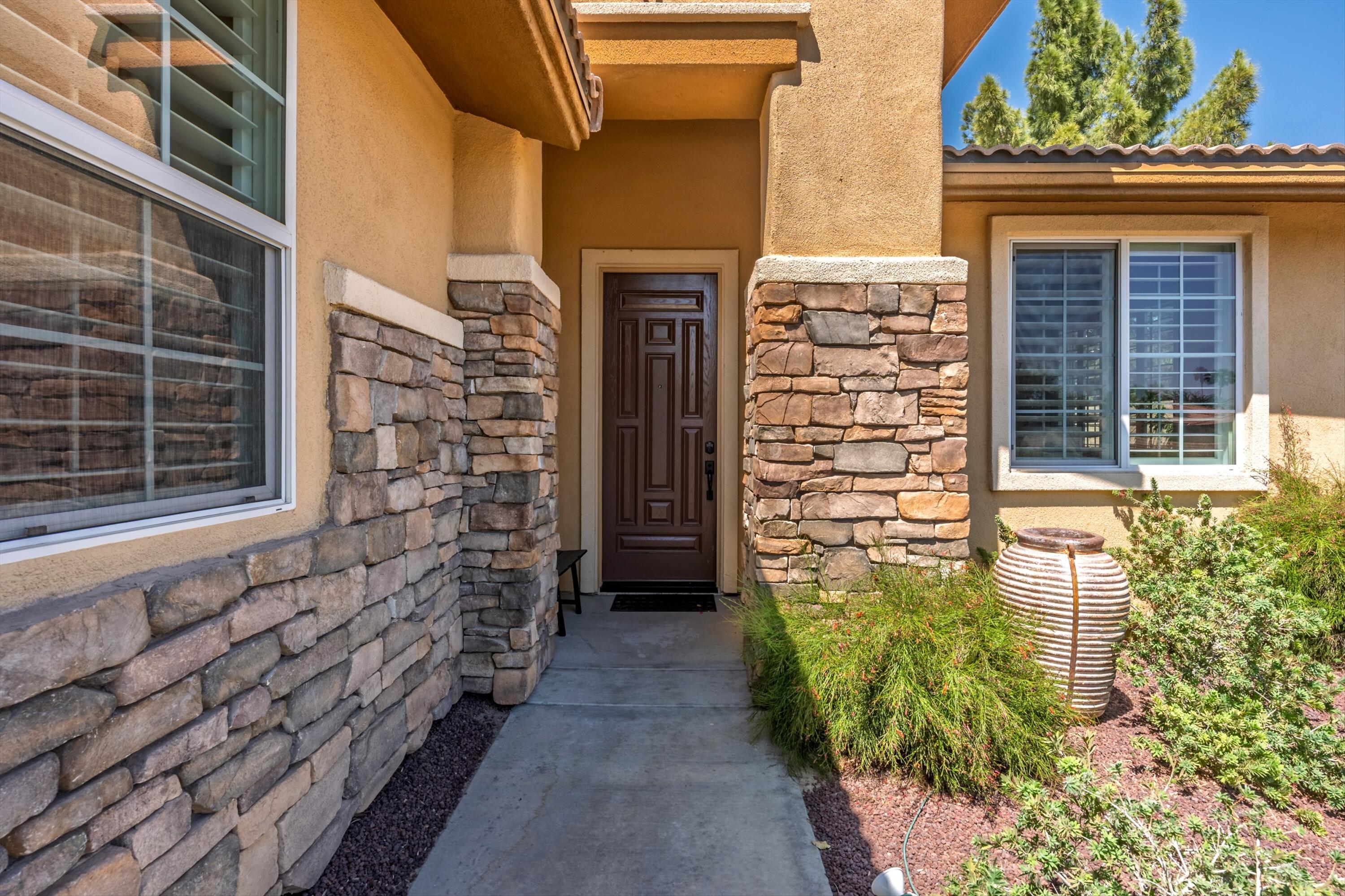 171 Via Milano Rancho Mirage, CA 92270 - Photo 6 of 49 06-Photo-6