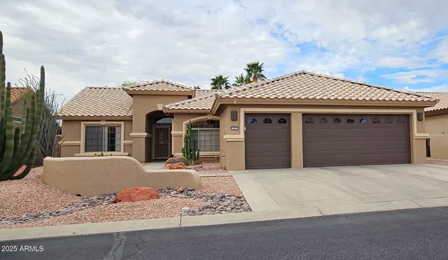 $2,800 | 15973 West Sheila Lane, Goodyear, AZ 85395