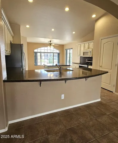 $2,800 | 15973 West Sheila Lane, Goodyear, AZ 85395