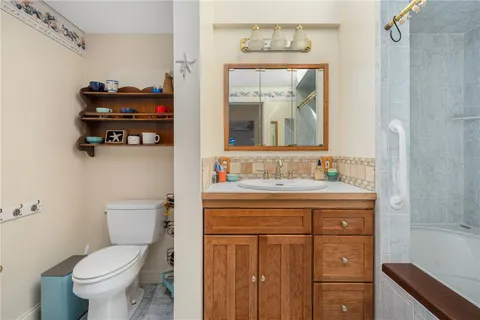 $1,247,000 | 111 Beach Street, North Kingstown, RI 02852