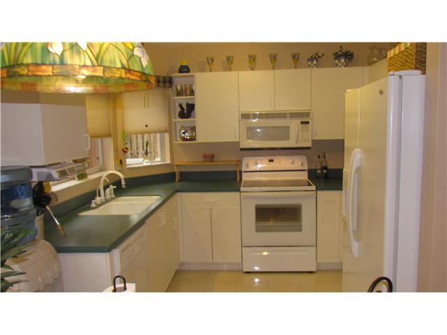 11250 Reveille Road Cooper City, FL 33026 - Photo 20 of 25 Kitchen
