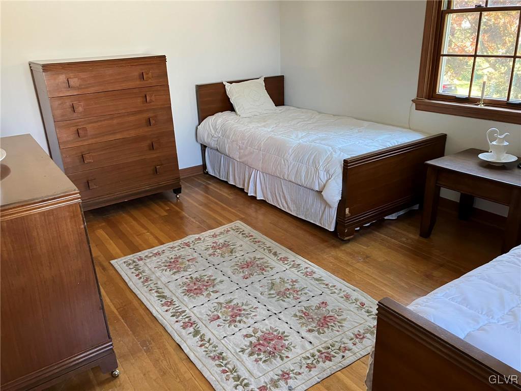 4290 Wellesley Road Bethlehem, PA 18017 - Photo 25 of 50 Another picture of the 2nd bedroom. Closet is to t