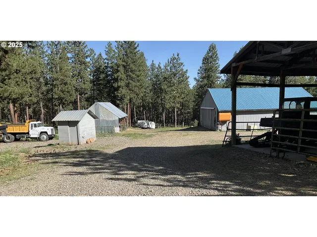 $550,000 | 39798 Bear Gulch Road, Baker City, OR 97814