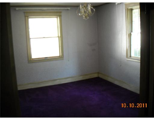 816 Great Road North Smithfield, RI 02896 - Photo 11 of 18 Bedroom.