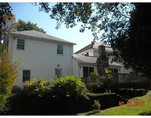 816 Great Road North Smithfield, RI 02896 - Photo 3 of 18 Exterior Front.